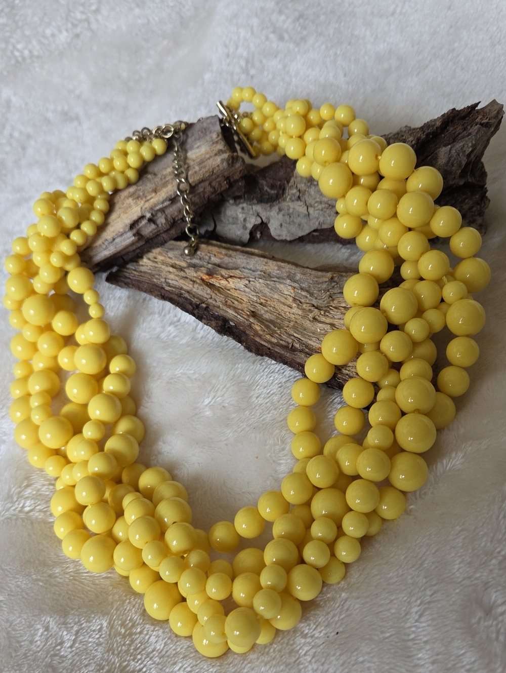 Vintage Yellow AcrylicLucite Multi-Strand Braided Necklace.